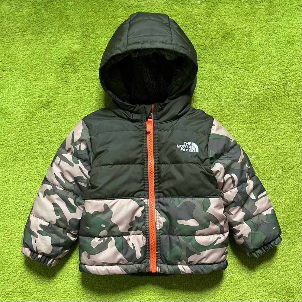 The North Face Baby winter coat - Reversible camo - 12-18M - puffer